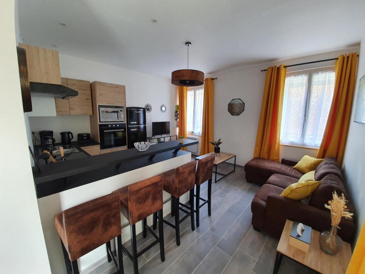 Appartement Chaleureux Oignies Exteriör bild